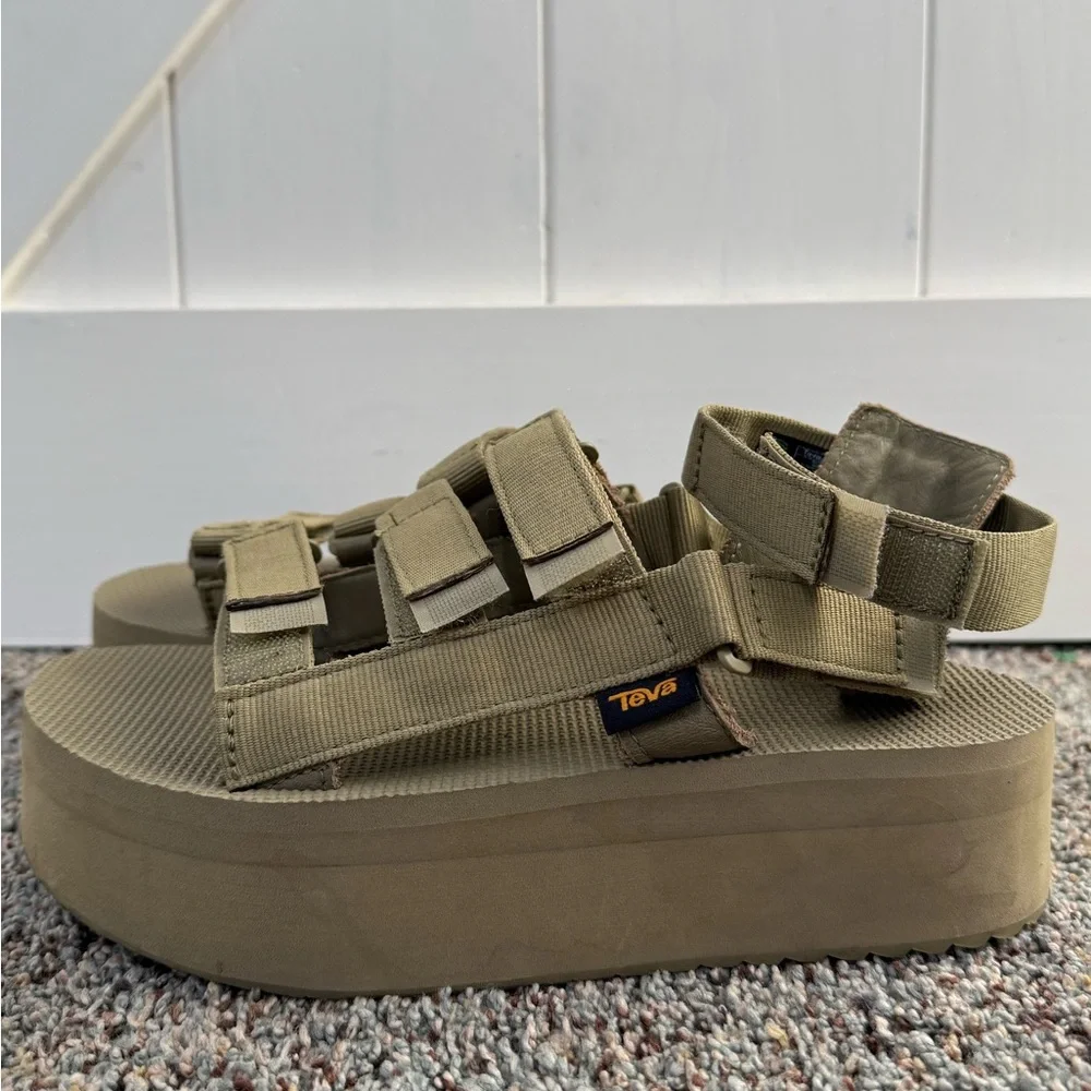 Teva Flatform Mevia Olive Green Women's 8 Platform Summer Festival - Picture 8 of 16